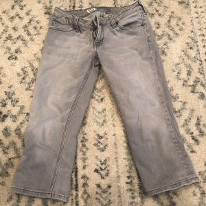 Grey Capri Jeans